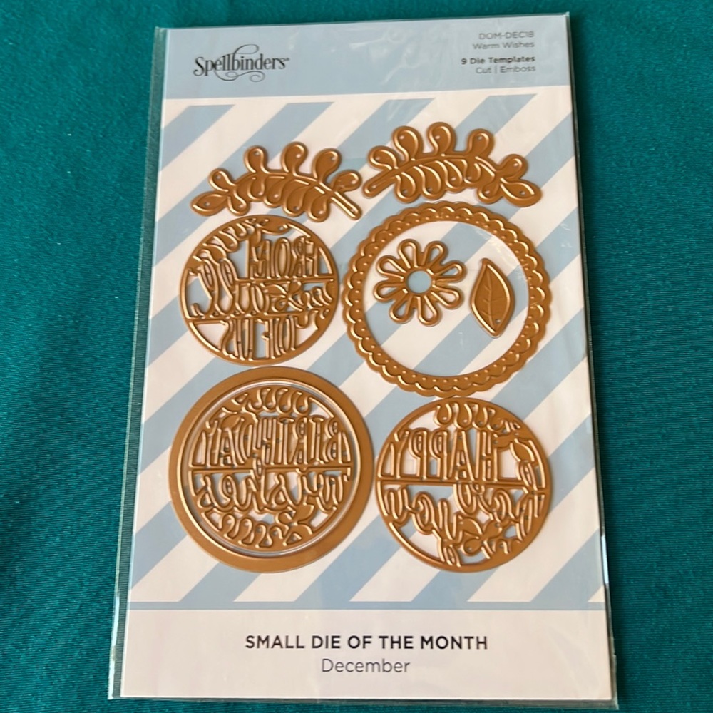 NWT Spellbinders Small Die of the month-Dec 18